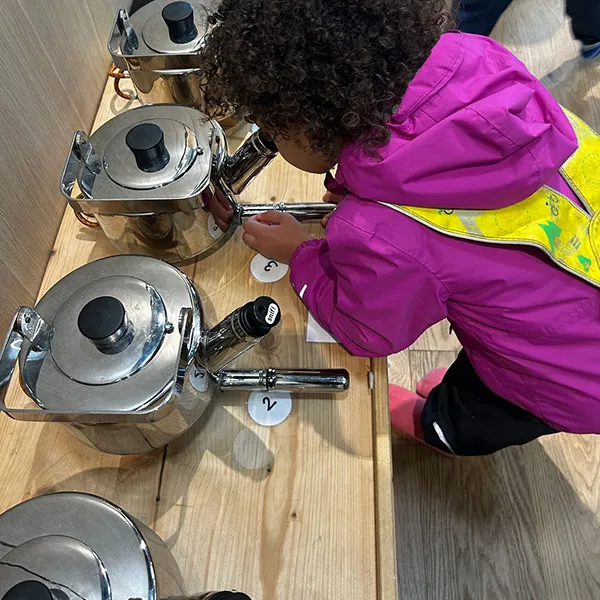 Creche6sens Festival Salamandre Nature Decouverte 02