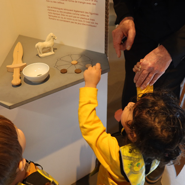 6 Sens Fraise Musee Enfants Saint Sulpice 11