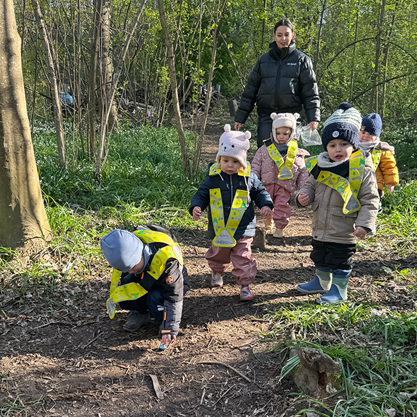 Sortie Foret Enfants Creche 6sens 08